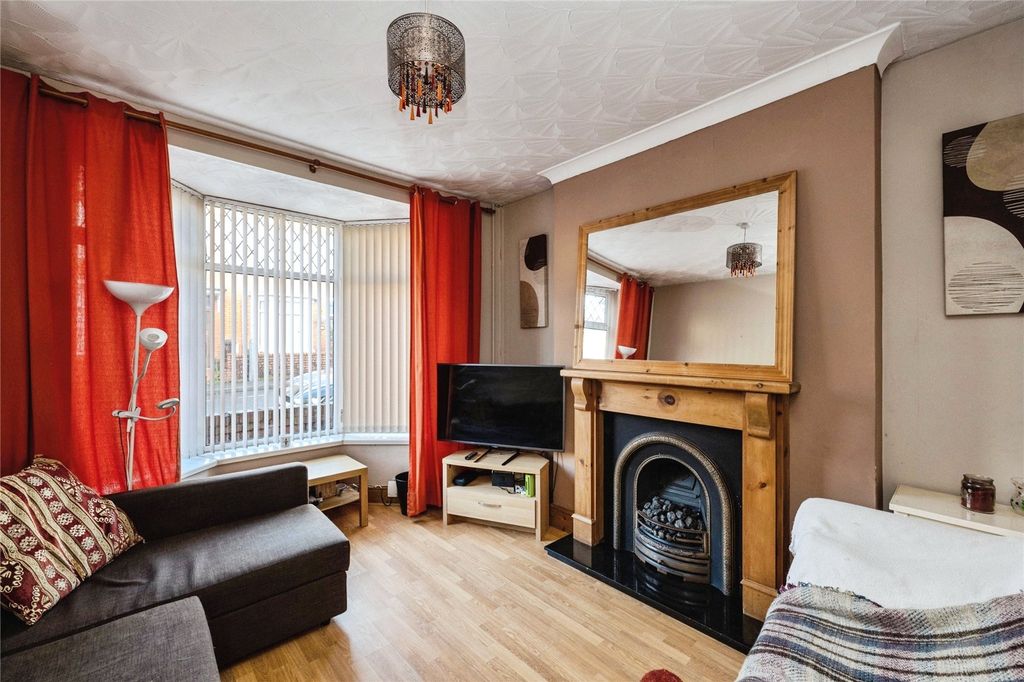 Property photo 2 of 16 Picture No. 04