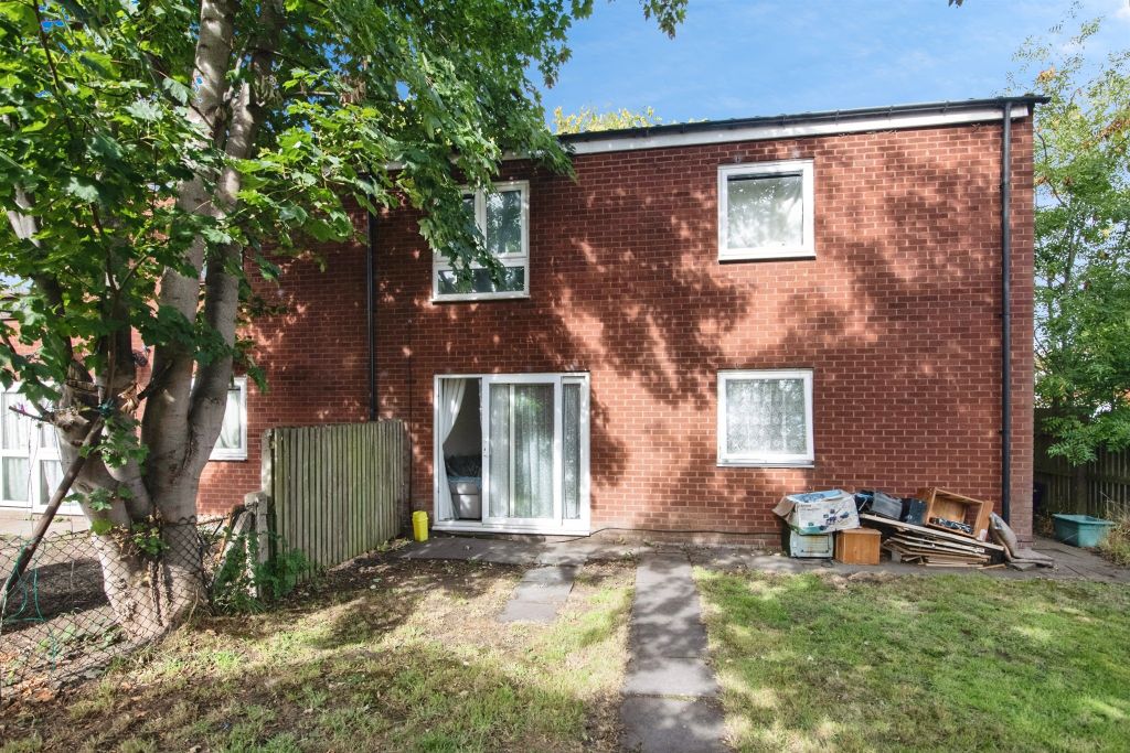 Property photo 2 of 12