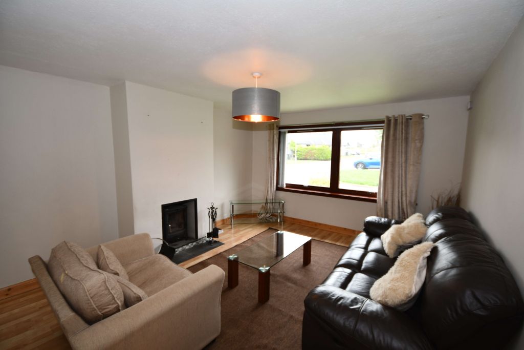 Property photo 2 of 12 Photo