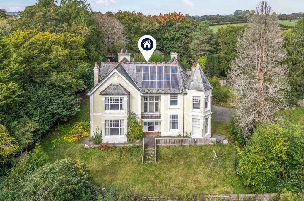 Property photo 2 of 36 Picture No. 48