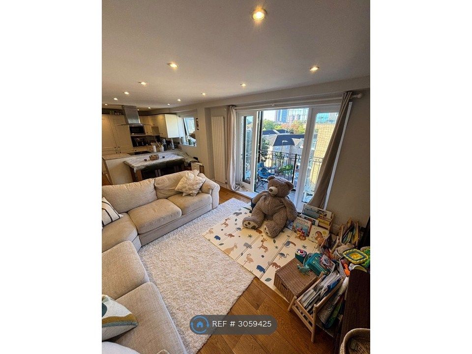 Property photo 3 of 16