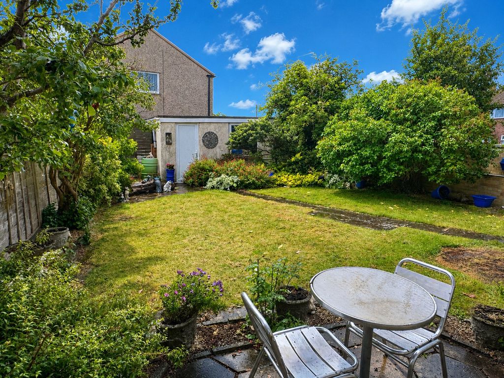 Property photo 2 of 11 Picture No. 02