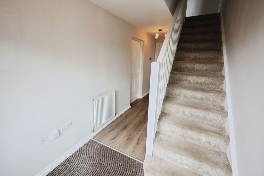 Property photo 2 of 18 Pbox-Img.Jpg