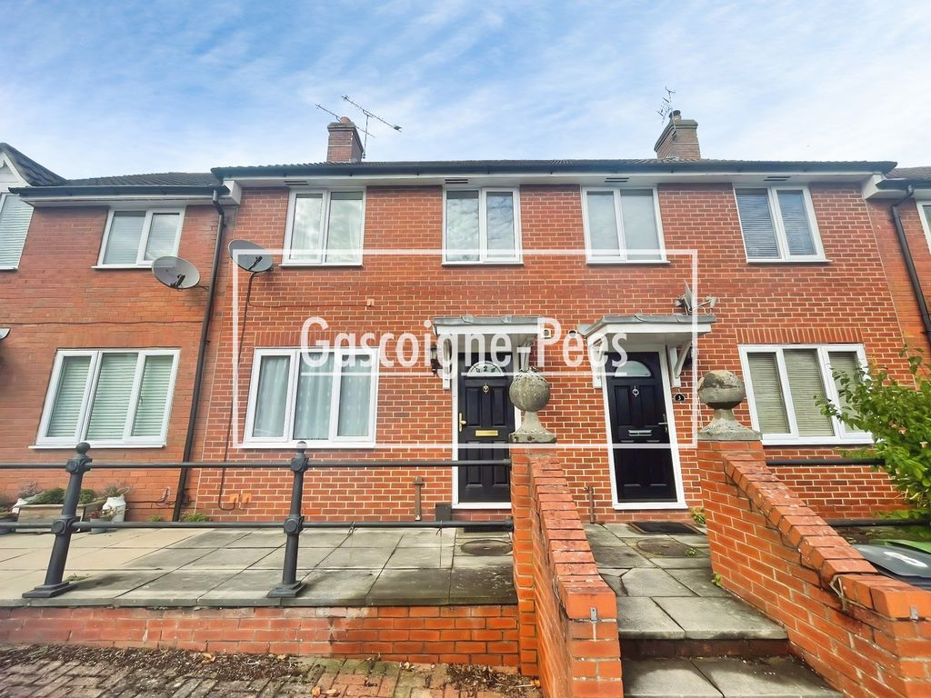 Property photo 1 of 8