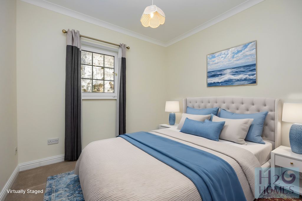 Property photo 3 of 12 Starboard-Court_28-005 - Bedroom - Standard - 3 (1