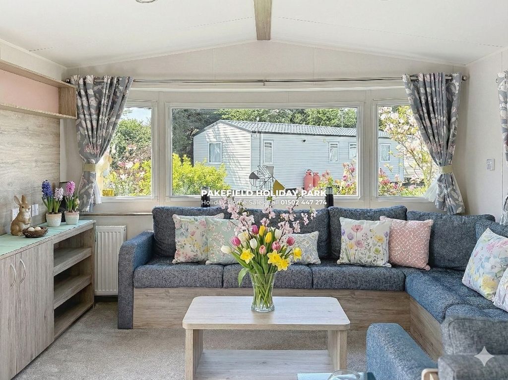 Property photo 1 of 6 Car0054903 - Static Caravan