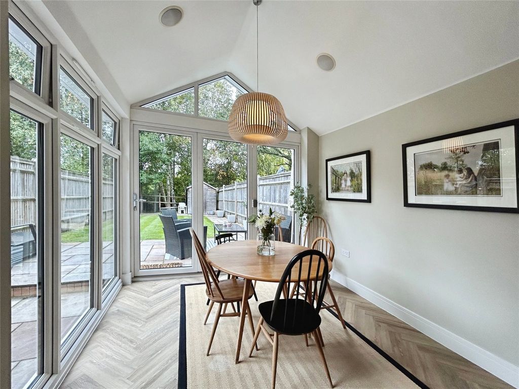 Property photo 2 of 23 Dining Area