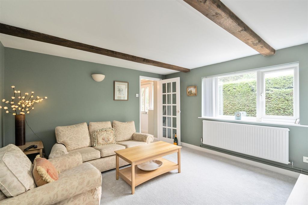 Property photo 3 of 20 Ivanhoe, Broad Lane_23.Jpg