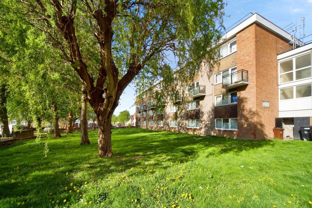 Property photo 1 of 10