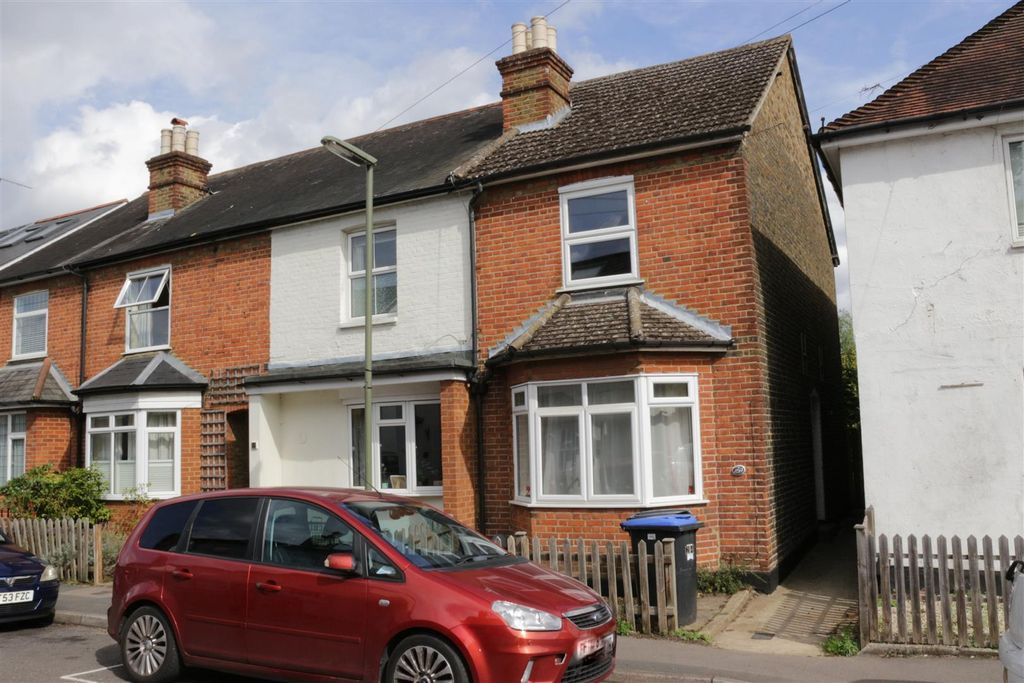 Property photo 1 of 9