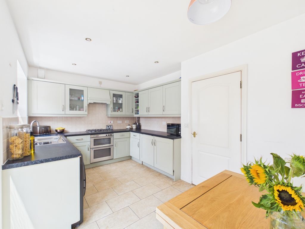 Property photo 2 of 13 Kitchen Diner