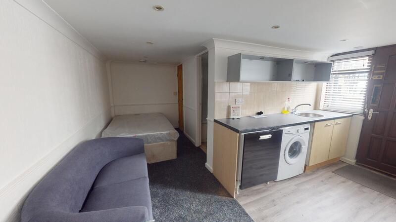 Property photo 2 of 6