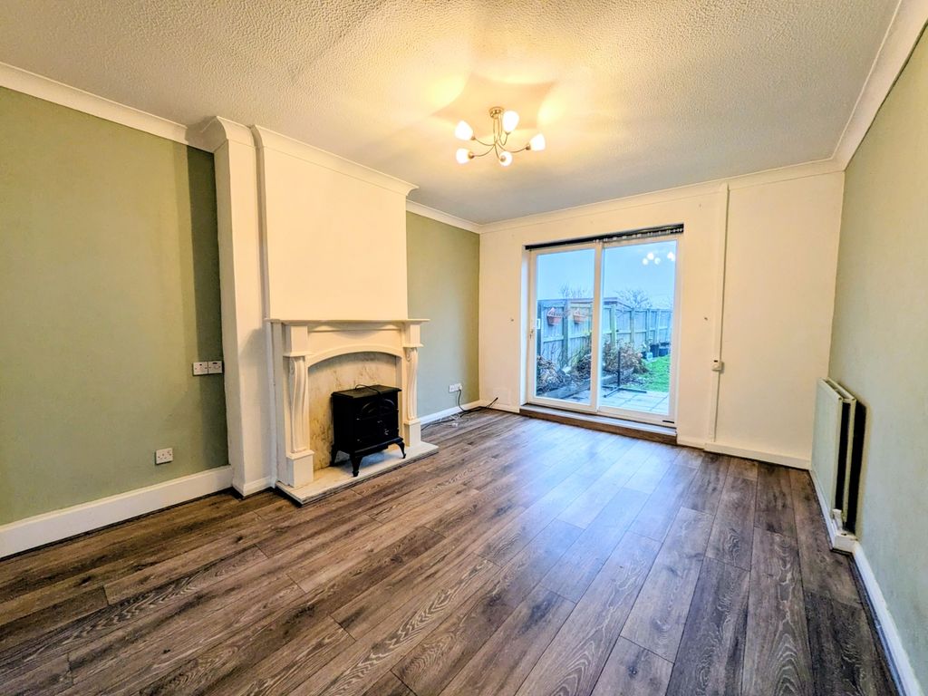 Property photo 3 of 13 1000005338