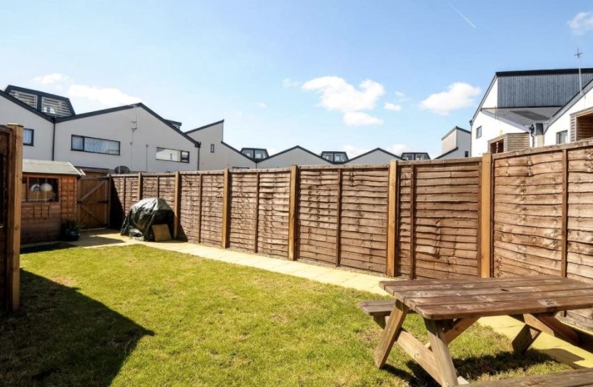 Property photo 2 of 7 Picture No. 06