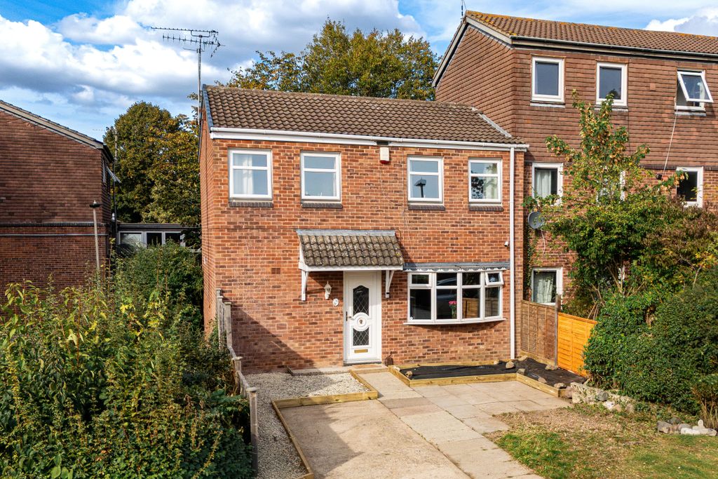 Property photo 1 of 16 1