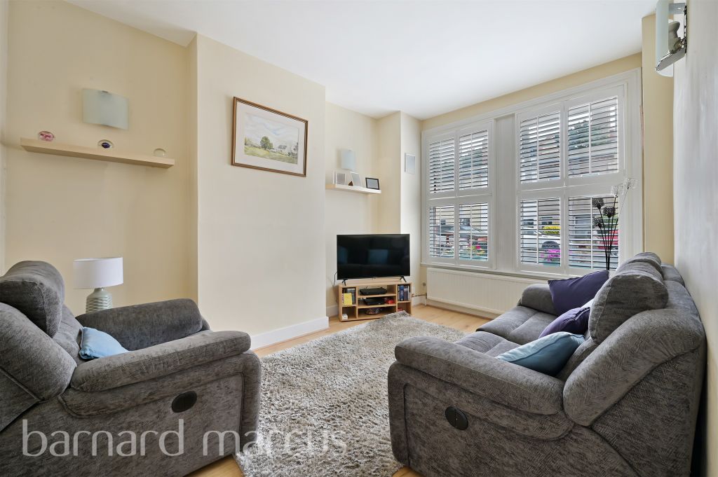 Property photo 2 of 9