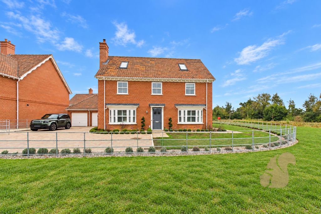Property photo 1 of 44