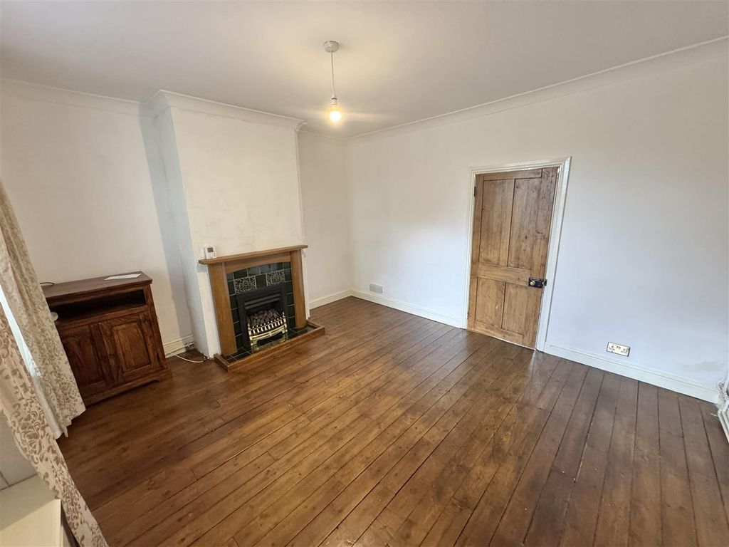 Property photo 3 of 15 Img_2228.Jpg