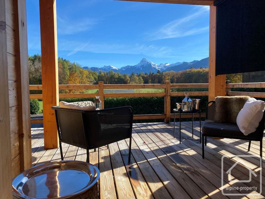 Property photo 2 of 23