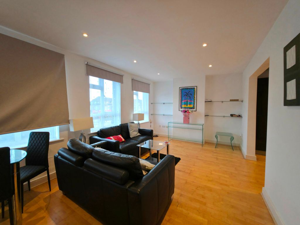 Property photo 3 of 15