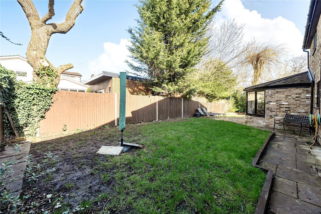 Additional image 16 of 5 bed detached house for saleRuskin Court, Crowthorne, Berkshire RG45