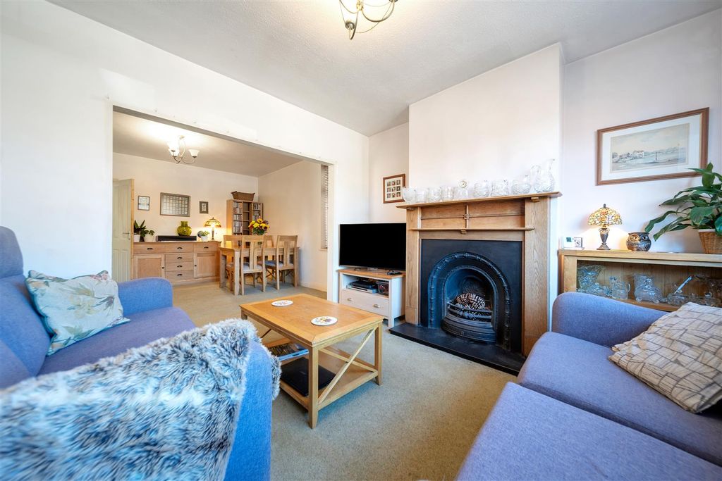 Property photo 3 of 17 294 Sidegate Lane-38.Jpg