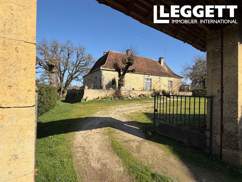 Property photo 2 of 10