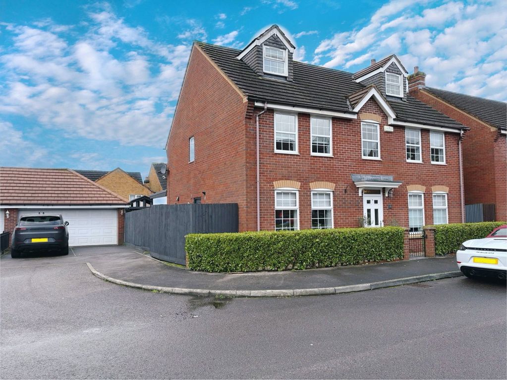 Property photo 1 of 56