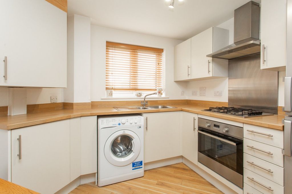 Property photo 3 of 10 Picture 3