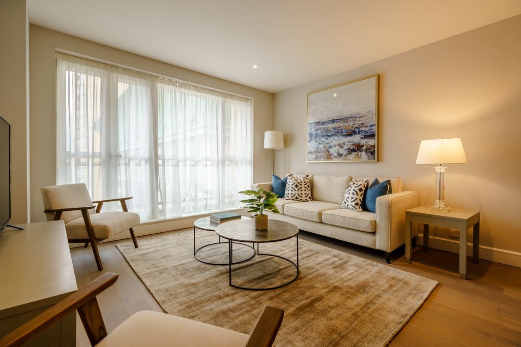 Property photo 2 of 14 Picture No. 04