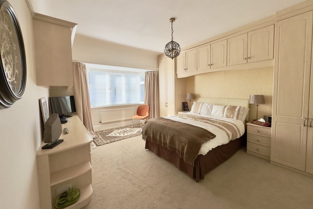 Additional image 15 of 5 bed detached house for saleElgin Road, Talbot Woods, Bournemouth BH4