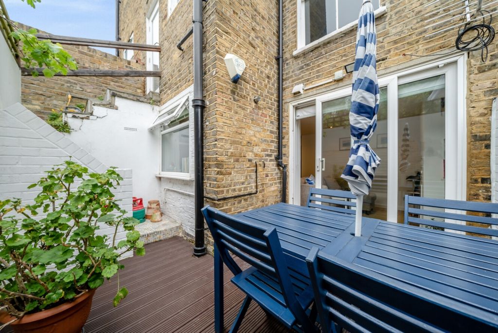 Property photo 2 of 8 1123257 (7)