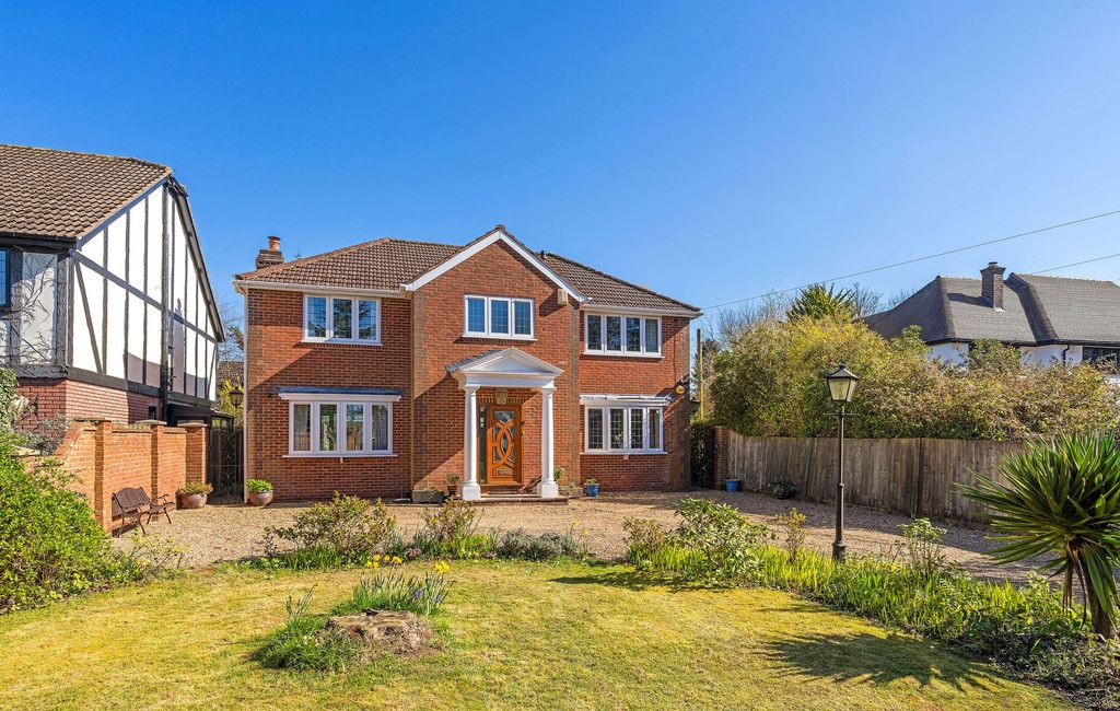 Property photo 1 of 18