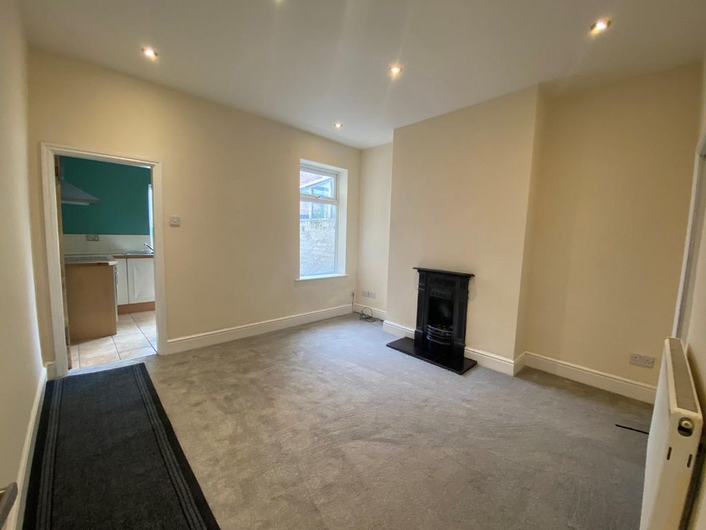 Property photo 2 of 13 3.Jpg