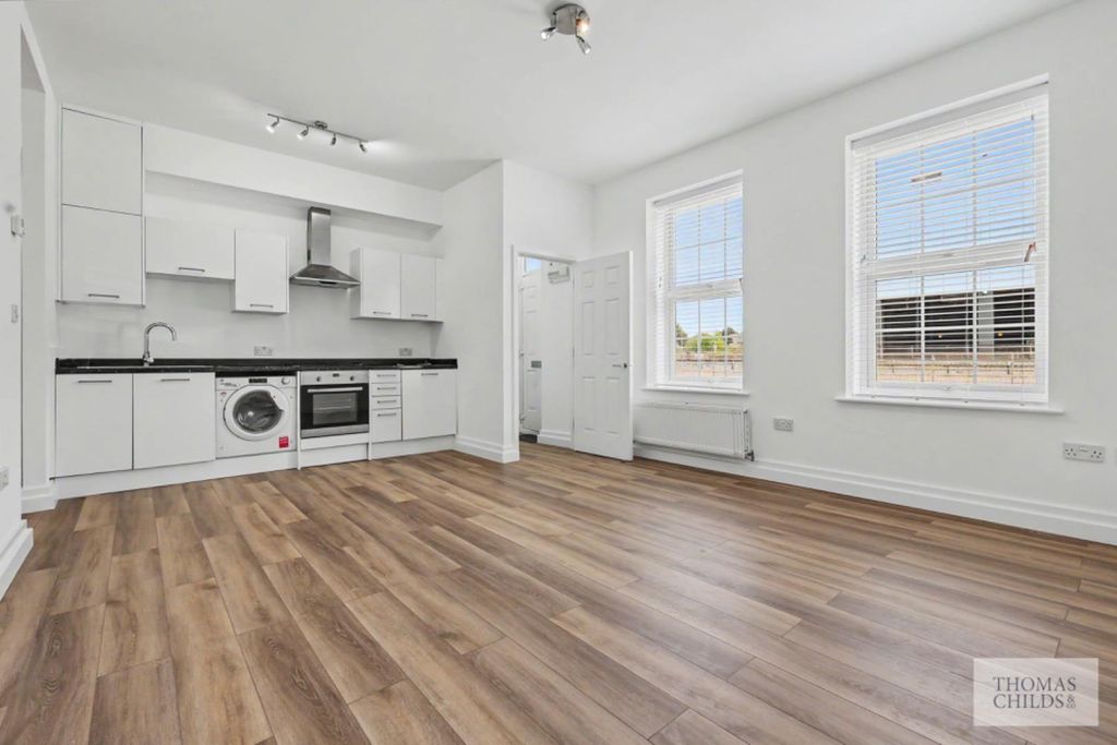 Property photo 1 of 9 Hatfield Job Fep_10.Jpg