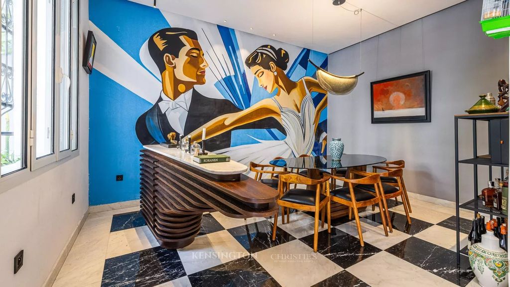 Property photo 3 of 21