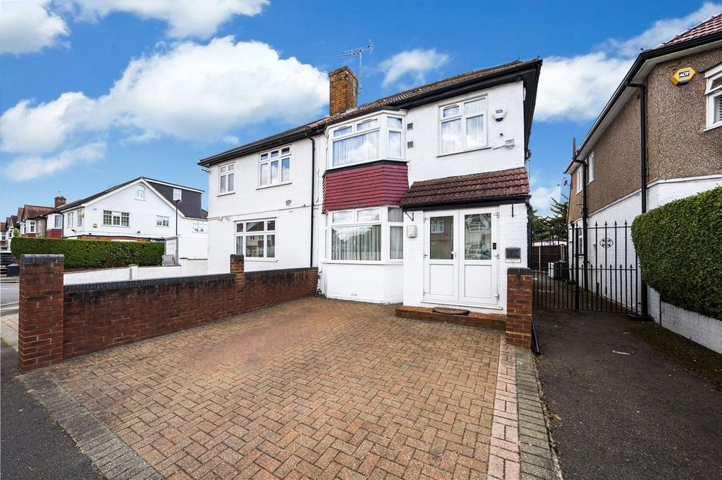 Property photo 1 of 16 Picture No. 24