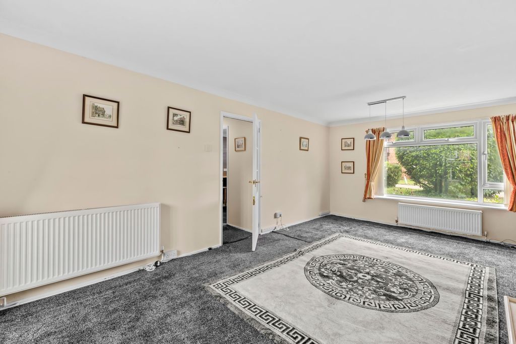 Additional image 10 of 3 bed flat for saleCressington Place, Bourne End SL8