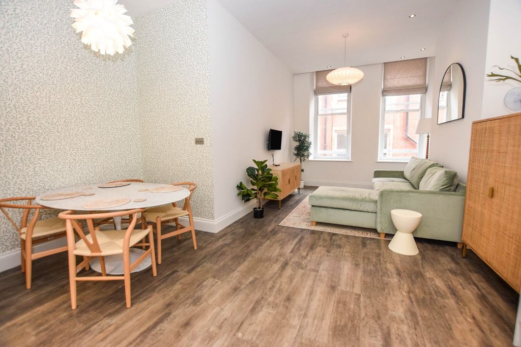 Property photo 2 of 12 Picture No. 05