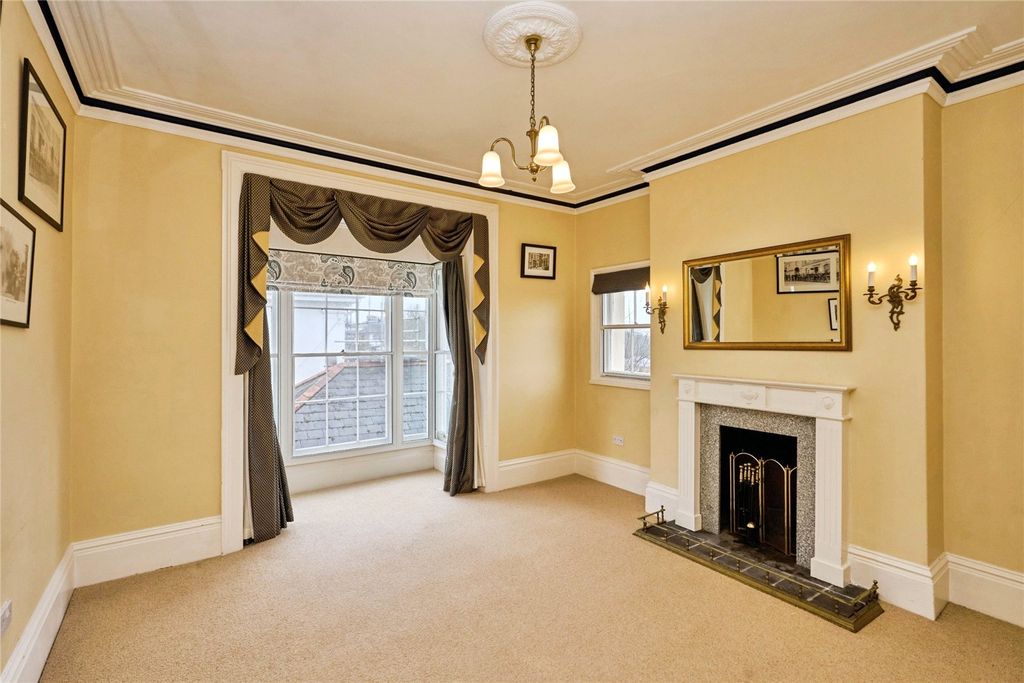 Property photo 3 of 17 Picture No. 43