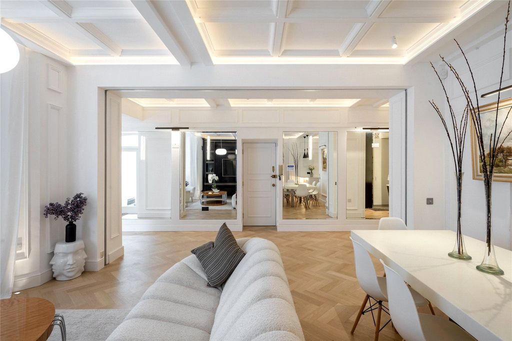 Property photo 1 of 24 Picture No. 06