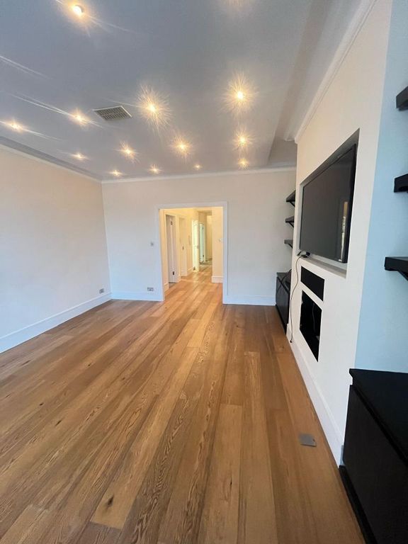 Property photo 3 of 7 Photo 3