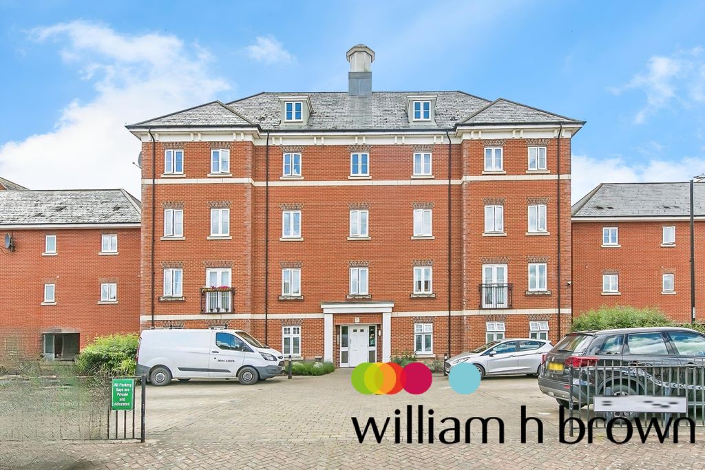 Property photo 1 of 1 Front