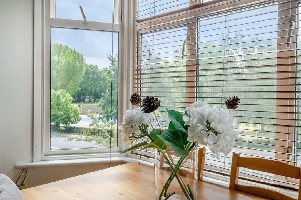 Property photo 3 of 17 1466582-10-6A0Dcb...