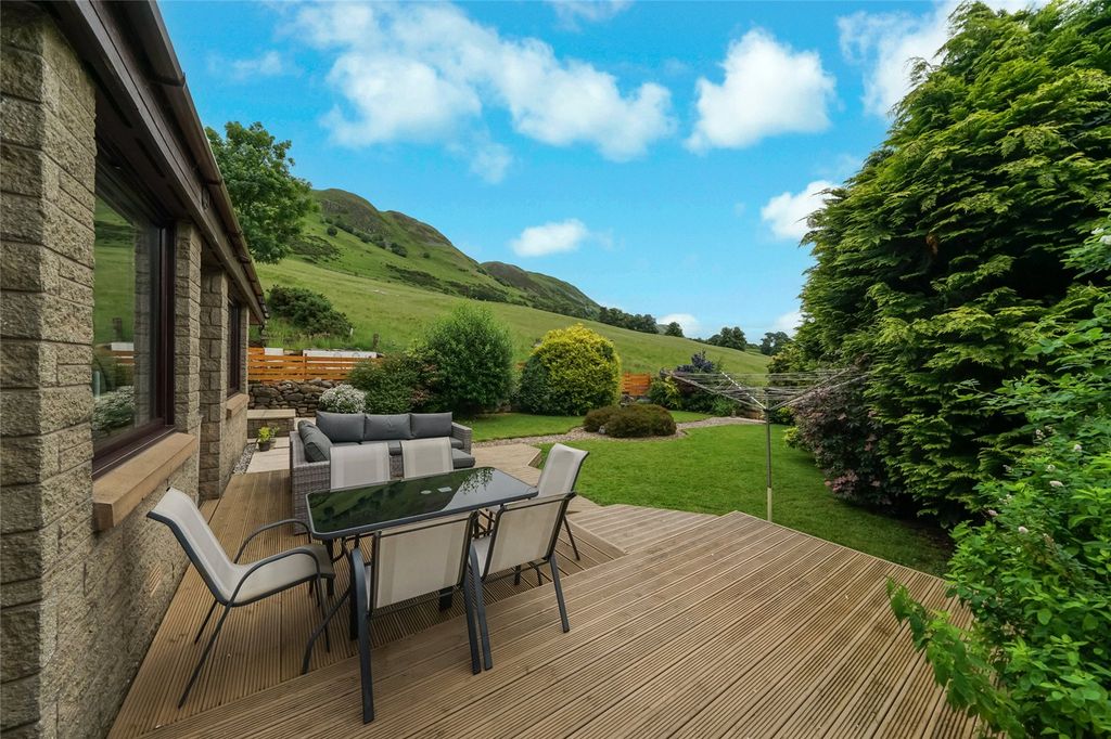 Additional image 23 of 5 bed detached house for saleGlassford Square, Tillicoultry, Clackmannanshire FK13