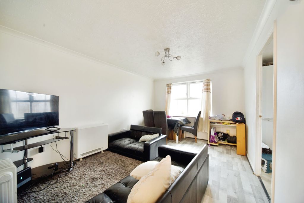 Property photo 2 of 15 Photography