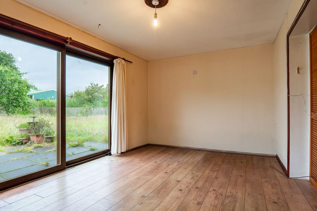 Property photo 2 of 41