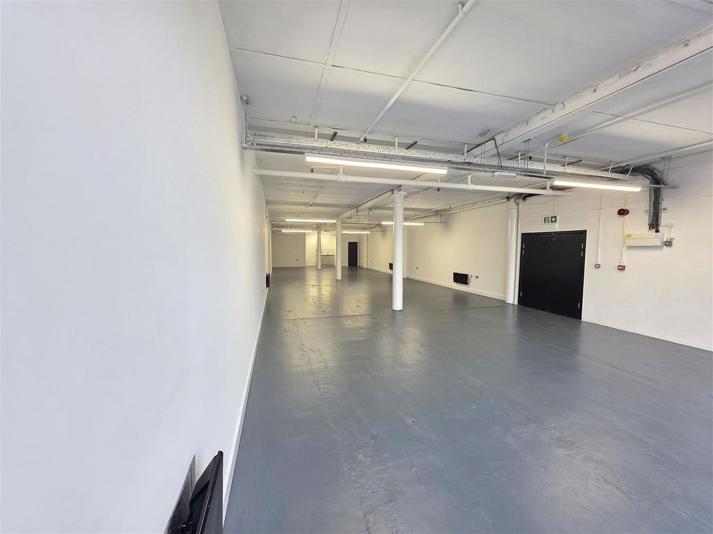 Property photo 3 of 15 2.Jpg