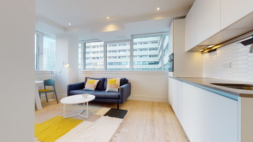 Property photo 1 of 12 Living Room