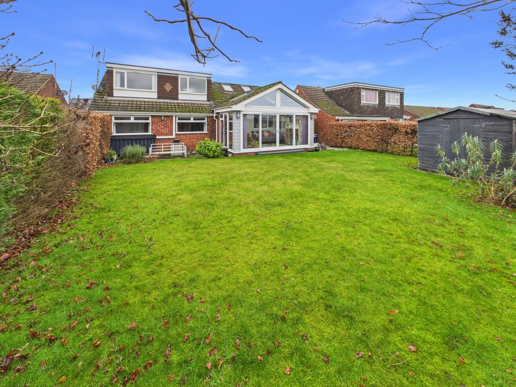 Property photo 1 of 35 Cam04789G0-Pr0021-Still045